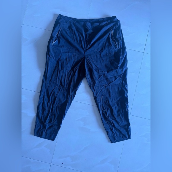 Athleta Trekkie North Jogger Women’s Sz 18Mountain Hiking Trail Pants Black - Picture 12 of 14